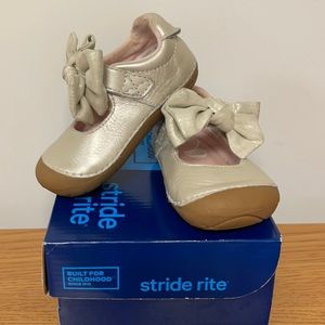 Stride Rite Mary Jane Shoes